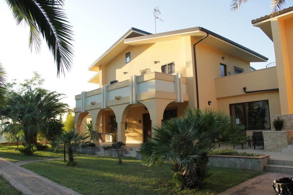 San Michele Apartments&Rooms Catanzaro Buitenkant foto